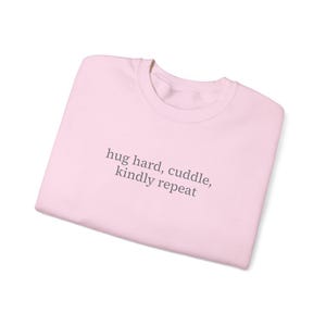Sudadera «Elige la bondad», extiende el Día Mundial de la Bondad, difunde positividad durante el resto del mes con camisetas «Cuddle And Kind».