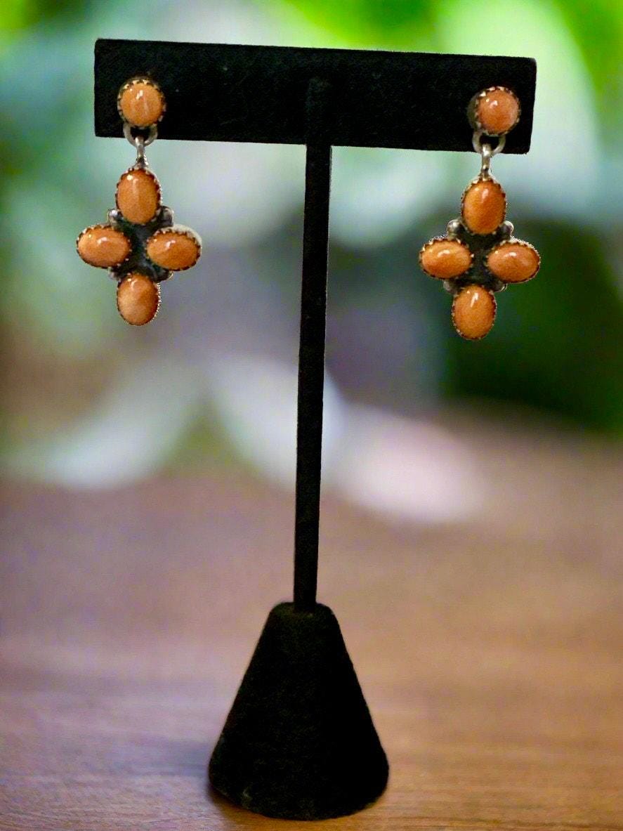 The Laurel Spiny Oyster Stud Earrings main image 1