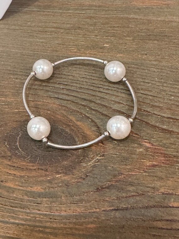 Vintage Pearl stretch sterling silver bracelet.