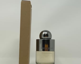 Molton Brown Lily Magnolia Blossom Eau de Toilette 100 ml, nivel de llenado 90%