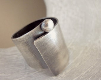 Wide band Ring for Woman swirl , Statement ring gift for her, Every day ring, ring size 12