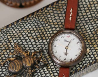 Vintage Woman Handcraft Wrist Watch with Handstitch Leather Band /// UnniS - Perfect Gift for Birthday and Anniversary