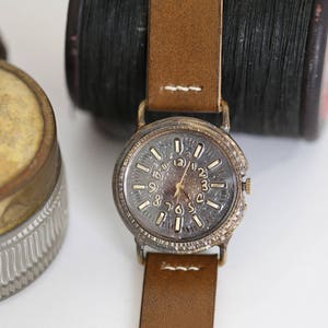 Vintage Retro Handcraft Wrist Watch with Handstitch Leather Strap /// AncientR Perfect Gift for Birthday, Anniversary image 4