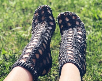 Crochet PATTERN for socks - Cobweb Lace Socks