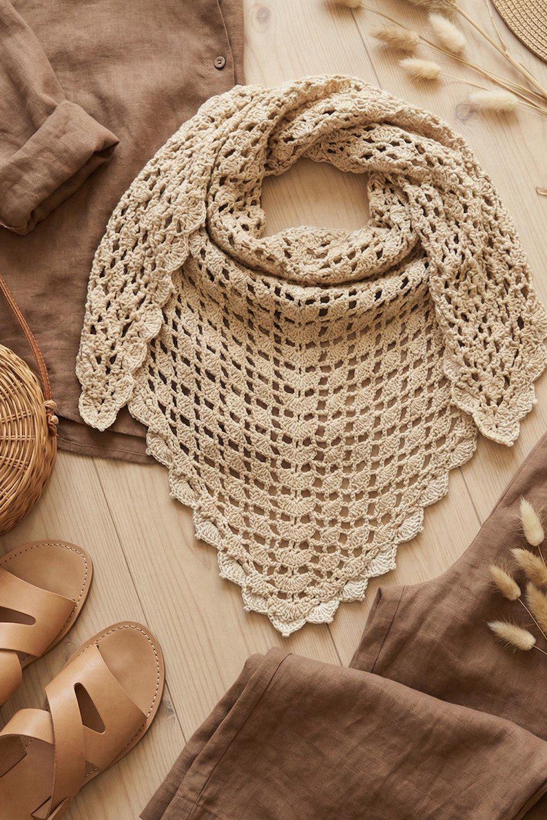 Crochet Pattern - Aurora Shawl - Etsy
