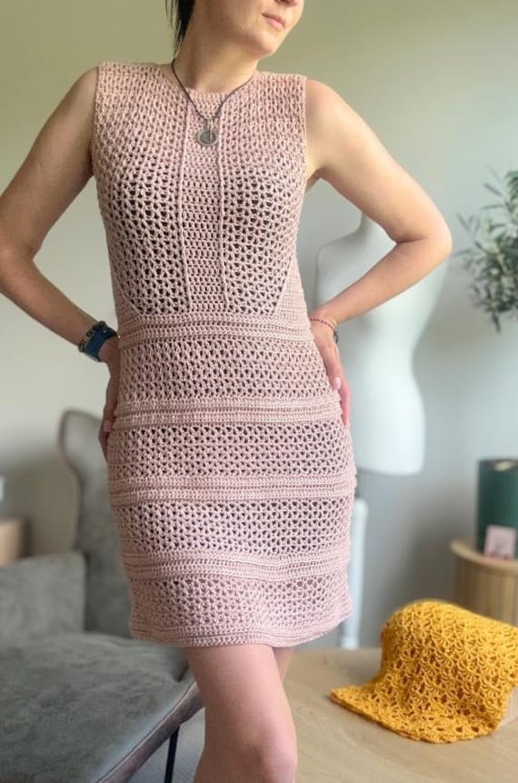bias cut dress 1930s Gorgeous Old Hollywood 1930's Peach Silk Charmeuse Slip – Xtabay Vintage Size:XXL: 35.4-39.4