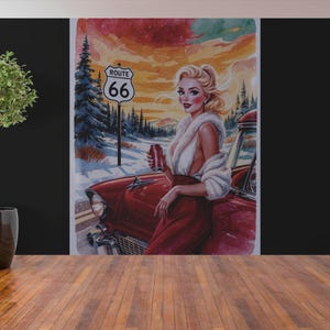 Op de afbeelding: Waterverfschilderij van een vrouw in een rode jurk en witte bontjas, leunend tegen een klassieke rode auto. De achtergrond toont een Route 66-bord, een besneeuwd landschap en een zonsondergang.