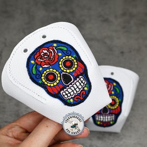 Weiß Leder Rollschuh-Zehenschutz mit Sugar Skulls