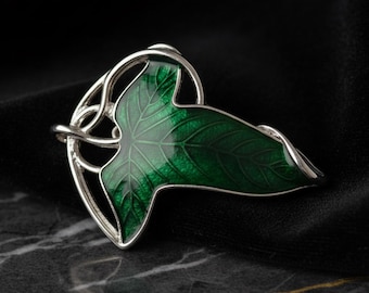 Emaille pin Elvenblad – klimopbladbroche wieden, Arwen Cape-sluiting, Lorien-cadeau, EvenStar Elfsieraden voor jas