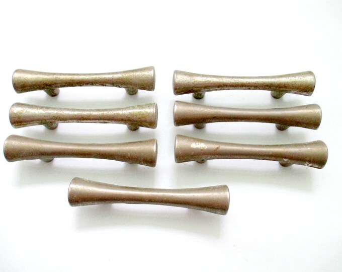 Lot of 7 Vintage Midcentury Modern Drawer Pulls 2 Etsy