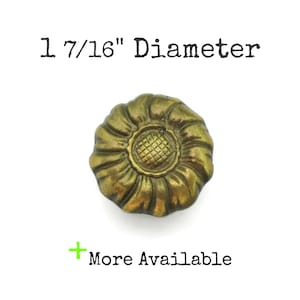 Vintage Brass Floral Drawer Knob - 1 7/16" Diameter