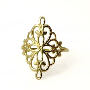 Lace ring. 14KGold Floral ring. Filigree ring. Filigree gold ring. Dainty gold ring. Gold ring. Gift for her. image 2