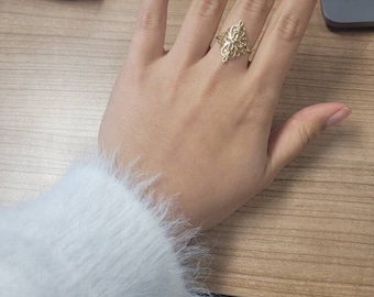 Lace ring. 14KGold Floral ring. Filigree ring. Filigree gold ring. Dainty gold ring. Gold ring. Gift for her.