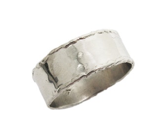14k Shiny white gold wedding band. Wide wedding band. Unisex wedding band. White gold wedding ring. Men wedding band (gr-9132-852)