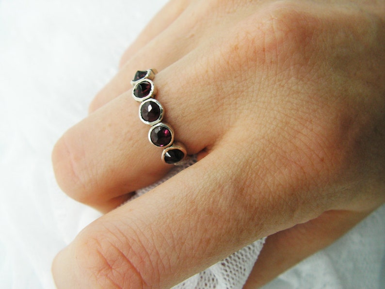 Sterling silver ring. Garnet ring. Natural Garnet spikes ring. Silver ring. Garnet silver ring. Silver garnet ring. sr-9531-587 image 1