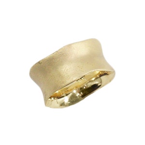 Sahara dunes Matte 14k yellow gold wedding band. Wavy wedding ring. Wide wedding ring gr-9348-1442. image 3