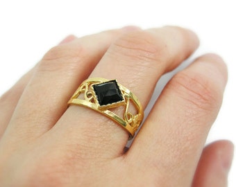Gold ring. Onyx ring. 14k Gold onyx ring. Open gold ring. Unique gold ring.birthday gift, anniversary gift, romantic gift (gr-9032-483).