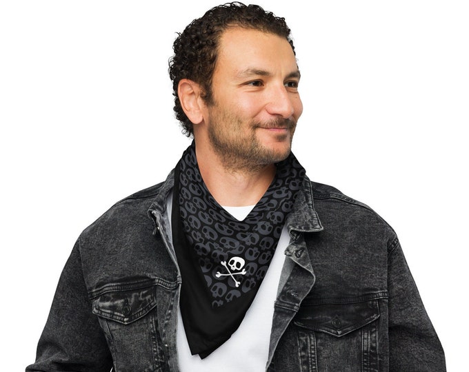Pirate Skull & Crossbones Bandana: Black