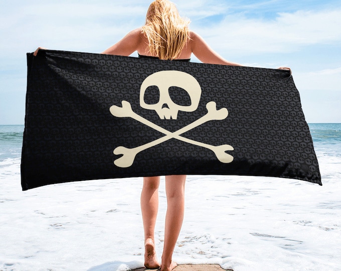 Pirate Skull & Crossbones Patterned Towel