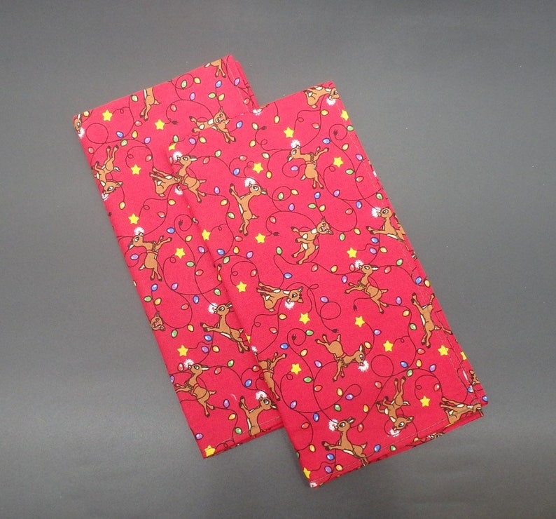 Rudolph /& Christmas Lights Christmas Gift Christmas Dinner Napkins Holiday Napkins Christmas Wedding Gift Hostess Gift