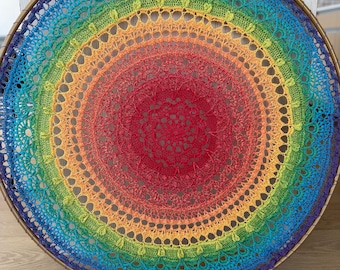Mandala arcoíris de 35 pulgadas