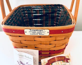 Longaberger Christmas Collection 1995 Edition Cranberry Basket with Liner. New!