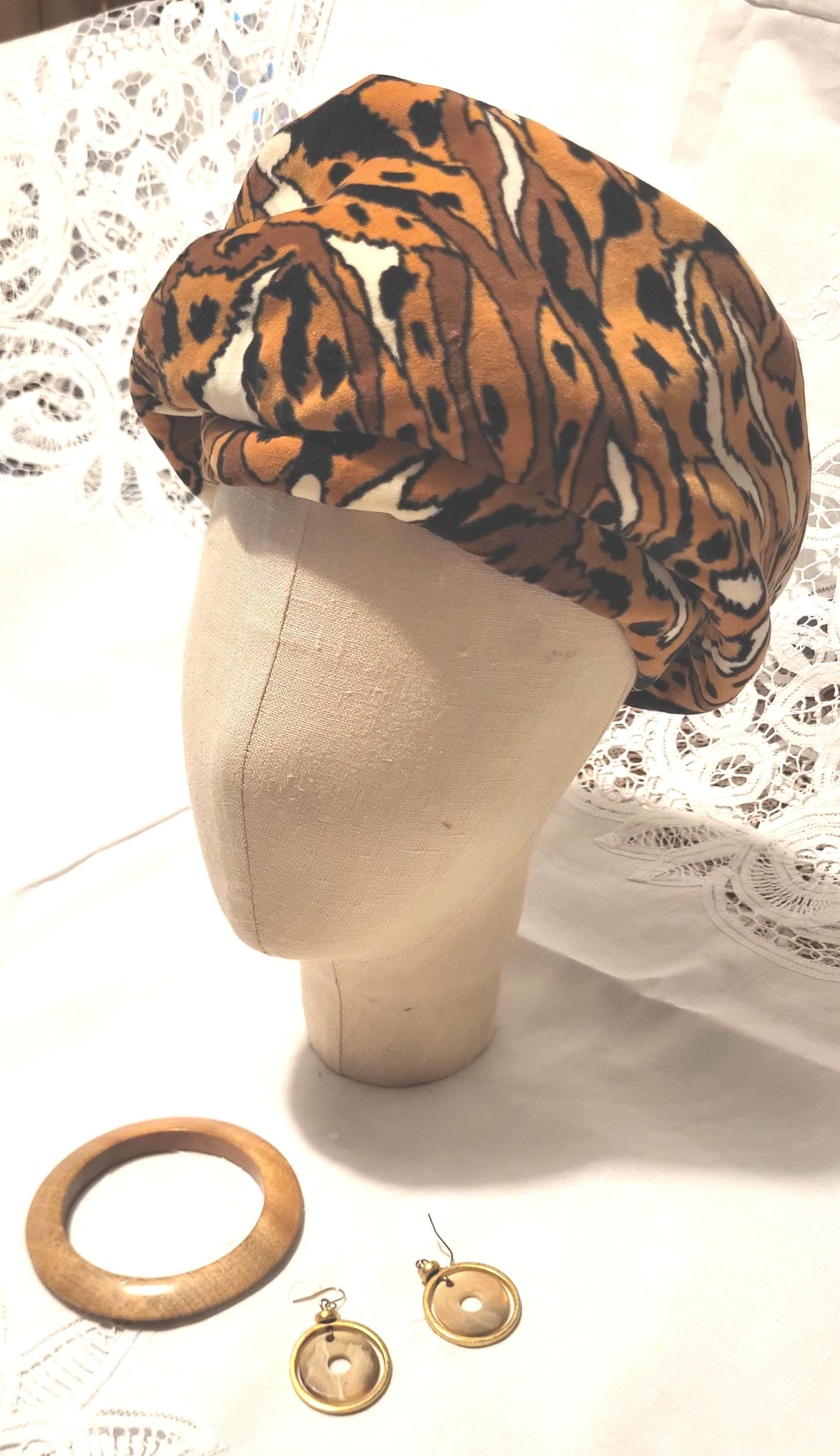 Leslie James 60\'s Vintage Baroque-Inspired Paisley Velvet Torque Turban Hat 1960s Turban Hat - Etsy main image 3