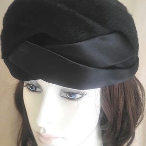 Vintage Fur Pillbox Hat Black Glam Cossack Cap Y2K Old Money Mob Wife Formal Fur Pillbox Hat - Etsy main image 2