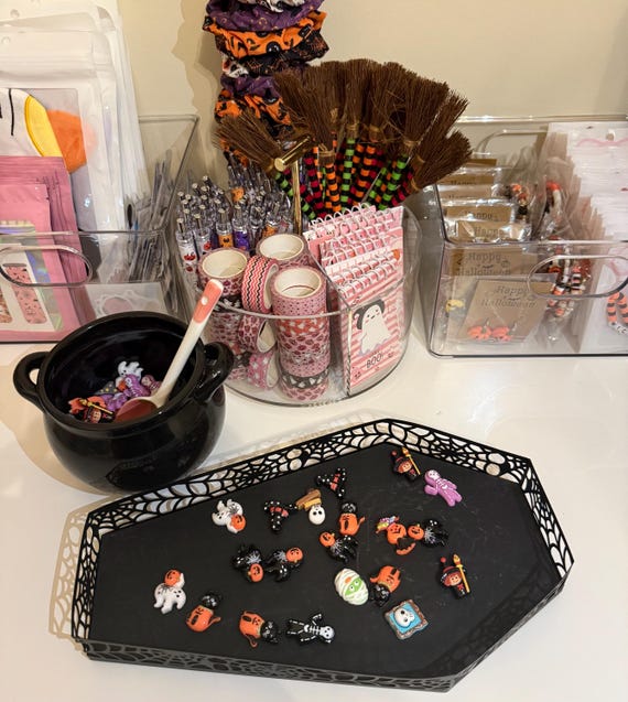 Mystery Spooky Scoops – Halloween Surprise Box, Spooky Treats, Mystery Gifts, Unique Fun, Halloween Fun, Fun Gifts, Spooky Gifts, Surprise