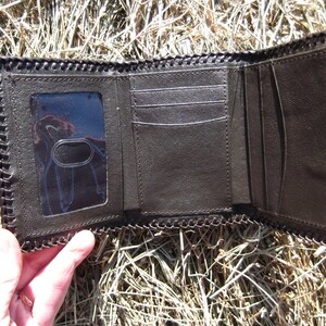 Men's Plain Leather Trifold Wallet image 3