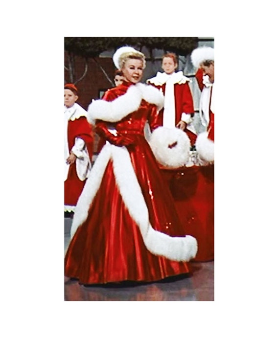 white christmas attire for female
