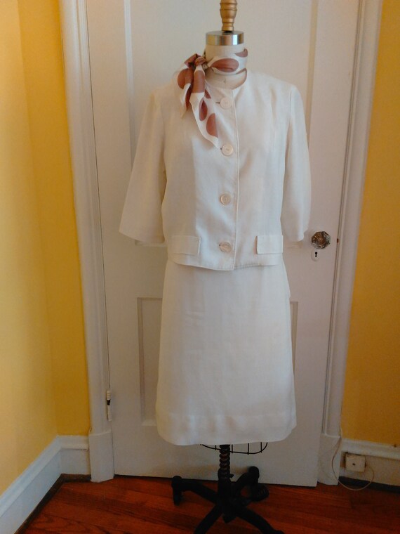 1960s White Linen Suit