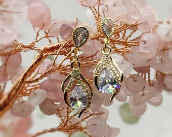 Art Deco Bridal Drop Earrings: Crystal Bride Jewelry
