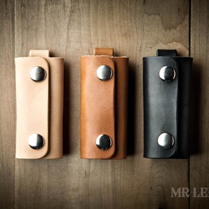 Leather Key Wrap, Key Cover, Leather keychain, key holder, key pocket 096