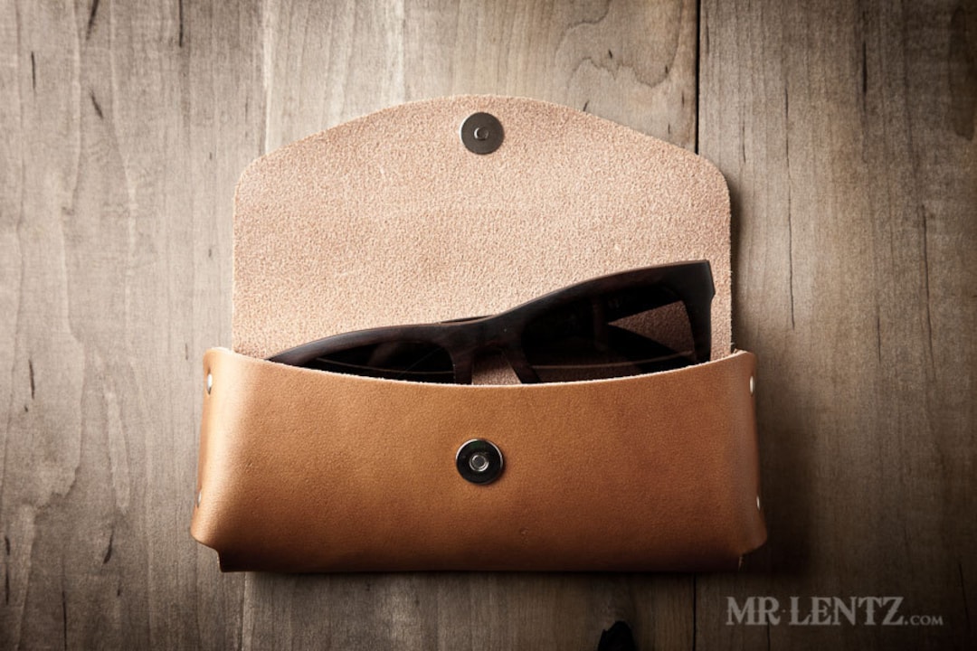 新品 26ss AURALEE LEATHER SUNGLASSES CASE AURALEE | Leather Sunglasses Case - Black | Women | Blue Button Shop