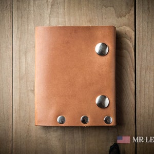 Leather Trifold Wallet with Snap Closure, Trifold, Leather threefold wallet 032 image 2