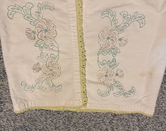 Vintage Embroidery Table Runner Not Embroidered Put Your Personal Touch To This