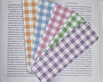 Juego de marcapáginas de cuadros vichy: bonitos marcapáginas a cuadros para lectores, acabado laminado brillante u holográfico.