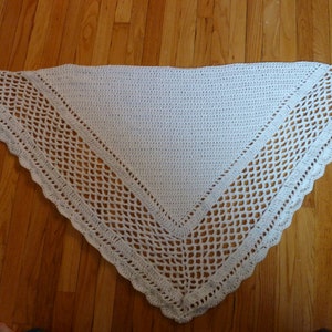 women's shawl image 1