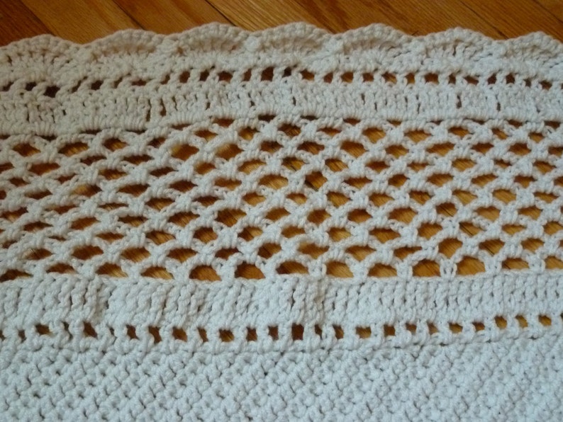 women's shawl image 4