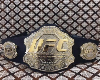 Cinturón de campeonato clásico de la UFC: réplica: zinc de 8 mm, cuero multicapa, edición limitada