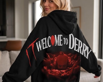 Sudadera con capucha de Halloween de Pennywise hombro con hombro, camiseta de terror de edición especial, camiseta divertida de Halloween, regalo unisex para fans de películas de terror.