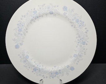 Wedgwood Belle Fleur Dinner Plate 10 3/4" Bone China Platinum Rim England EUC-ER