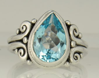 Plata de ley 15x10 mm Topacio azul cielo, anillo artesanal único hecho a mano hecho en los Estados Unidos con envío nacional gratuito, tamaño 11.