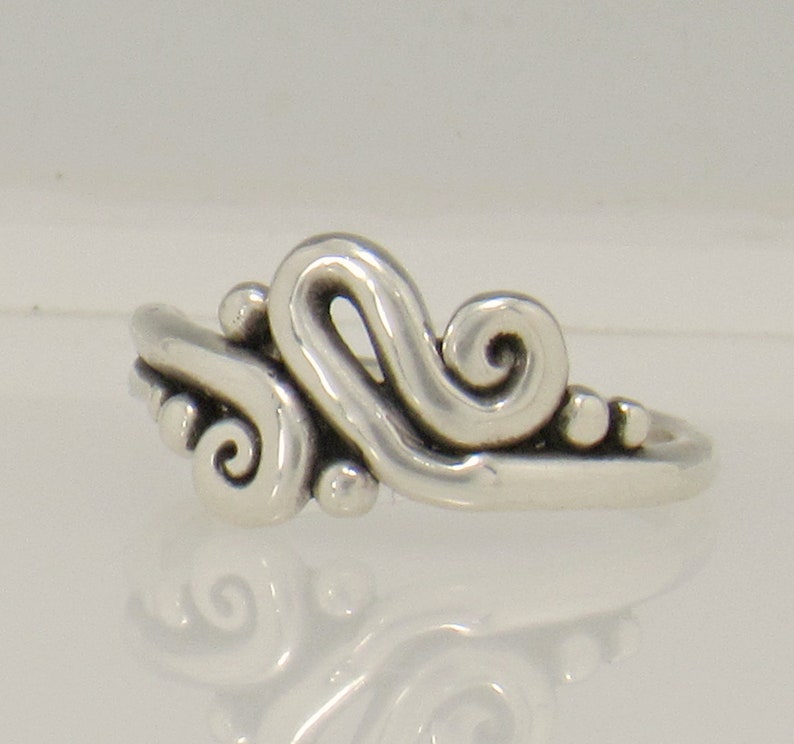 Sterling Silver Swirl Ring Handmade One of a Kind Artisan Ring Made in the USA with Free Shipping, Size 7. image 3