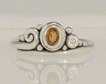 Anillo de diamantes y zafiro naranja de 5x4 mm de plata de ley, anillo artesanal hecho a mano con conjunto de bisel único en su tipo, hecho en los EE. UU. con envío gratuito.