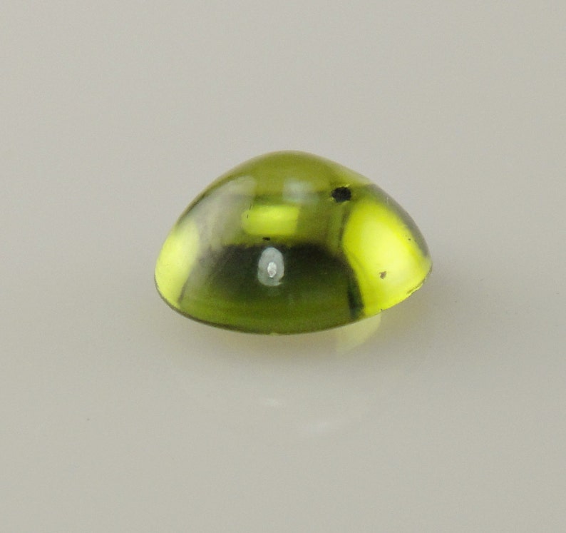 Round Peridot Cabochon Loose Stone, 9 mm Round, Weighs 3.07 ct. S15 画像 4