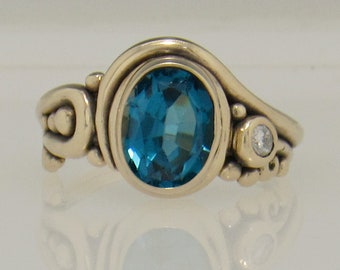 Anillo de topacio azul Londres de 10x8 mm de oro de 14 ky con moissanita, tamaño 8 1/2+, anillo artesanal único en su tipo hecho en los EE. UU., envío gratuito.