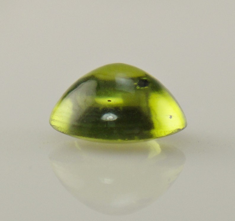 Round Peridot Cabochon Loose Stone, 9 mm Round, Weighs 3.07 ct. S15 画像 5