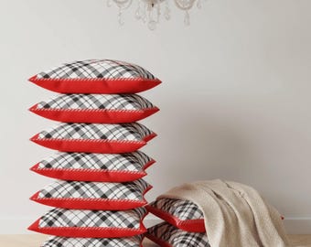 Modern Scottish Tartan Pattern Plaid Pillow | Red & Black Decorative Cushion | Cozy Checkered Accent Pillow for Couch Homeware [4 sizes]